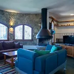 Casa Roca Vista A Unique Built On A Rock With Breathtaking Views Hébergement de vacances
